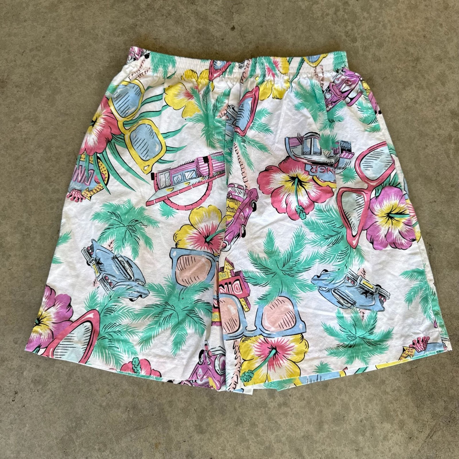 Vintage 80’s/90s Beach Multicolor Jerry Leigh Shorts Large