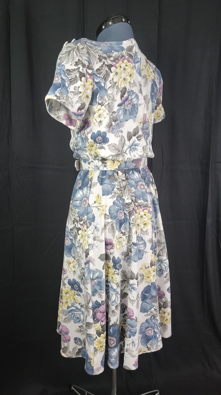 Vtg Stuart Alan Petites White/Blue/Purple Floral Blouson Knit Dress Size 8P