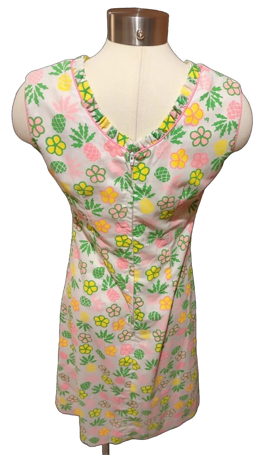 Vintage Pink Flowers Pineapple Shift Sheath Sun Dress Size 6 The Vested Gentress