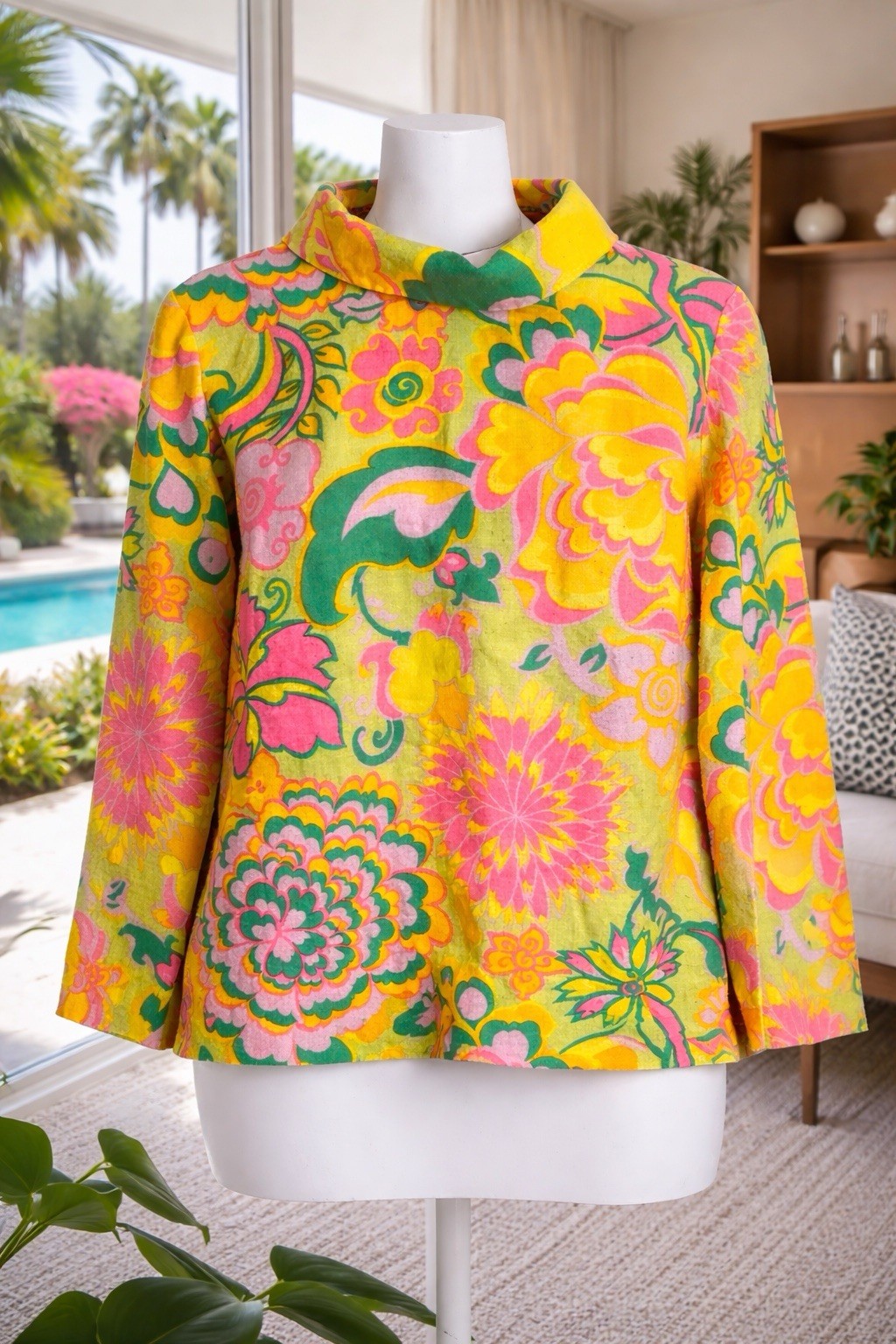 60’s VTG Mod Psychedelic Floral Cotton Lawn Mock Top QueenCasuals Boxy L? No Tag