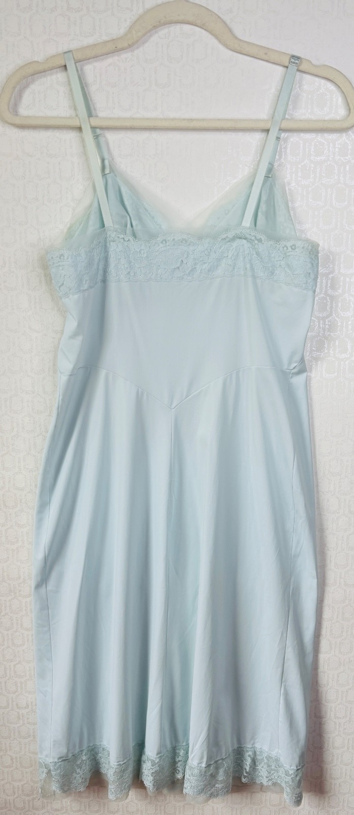 LOVELY!! VTG 1960&rsquo;S BABY BLUE LACE TRIM LINGERIE FULL SLIP DRESS*XS/S