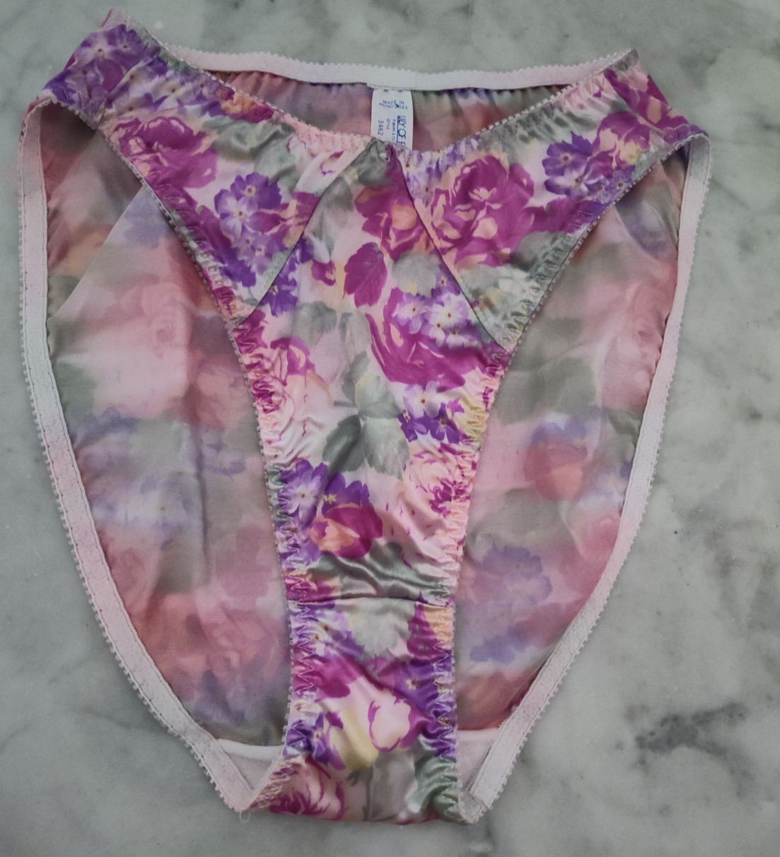 Lily Of France 90s Bikini Panties Size Medium Shiny High Cut Brief Style 3462