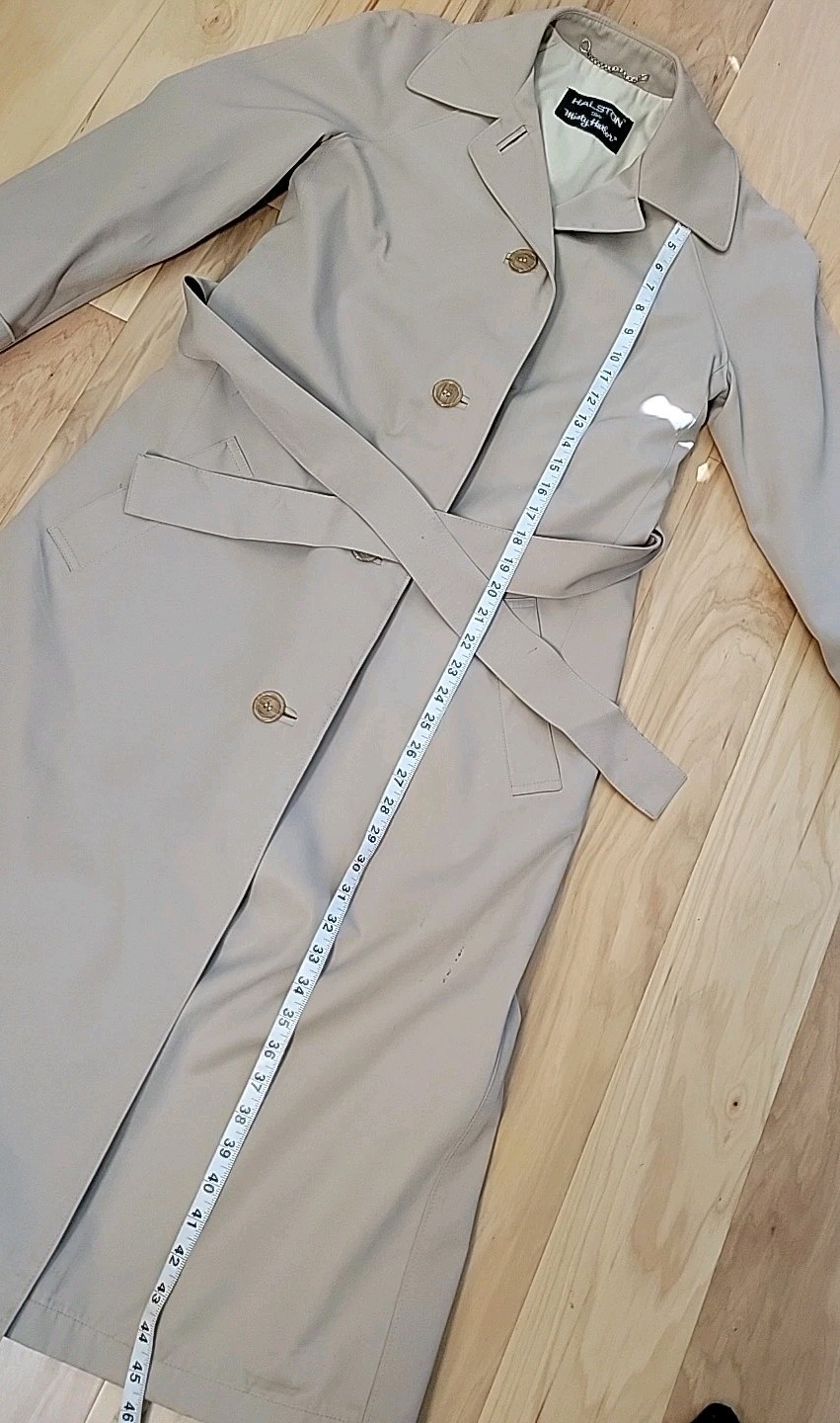 Vtg Halston for Misty Harbor Belted Lined Tan Womens Sz 6 Trench Raincoat Button