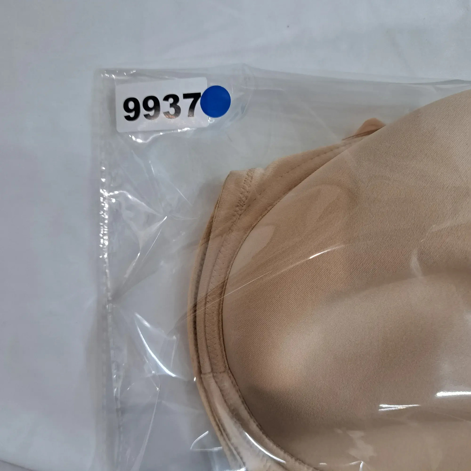 Wacoal Underwire Full Coverage Bra US 36DD Nude Beige Molded Cups Wide Back