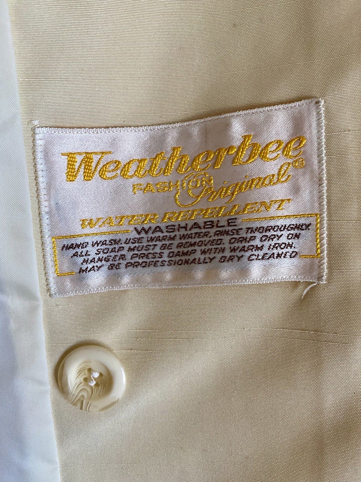Vintage Volup 60’s Mod Spring Swing Trench Coat Cream Single Breasted Size L
