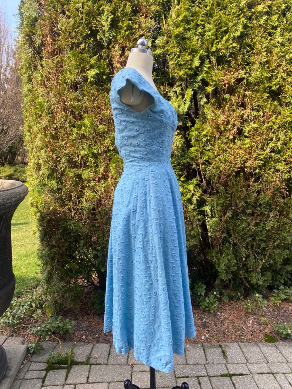 VTG 1950&rsquo;s Gigi young blue tea dress, DUEL NECKLINE size S, 25 in waist