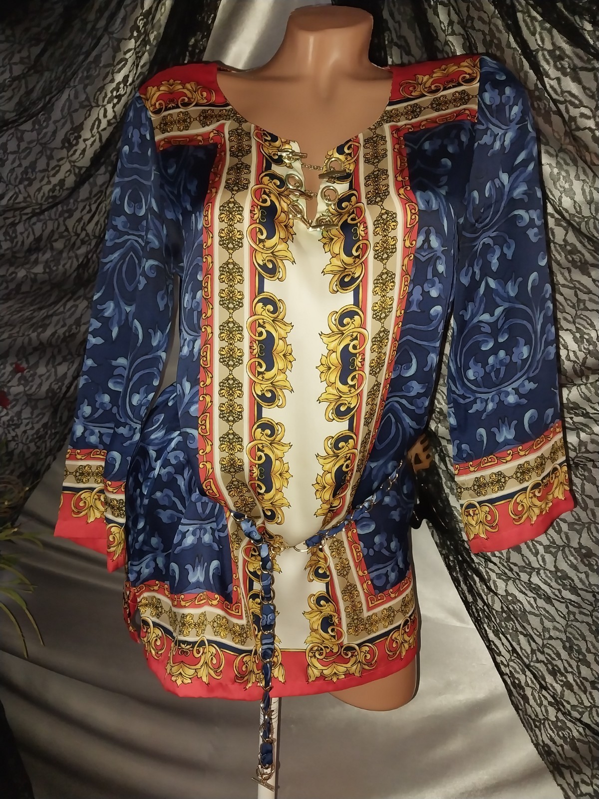 VTG SATIN VERSACE ESQUE STYLE BELT METAL CHAIN TOGGLE BLOUSE TOP S