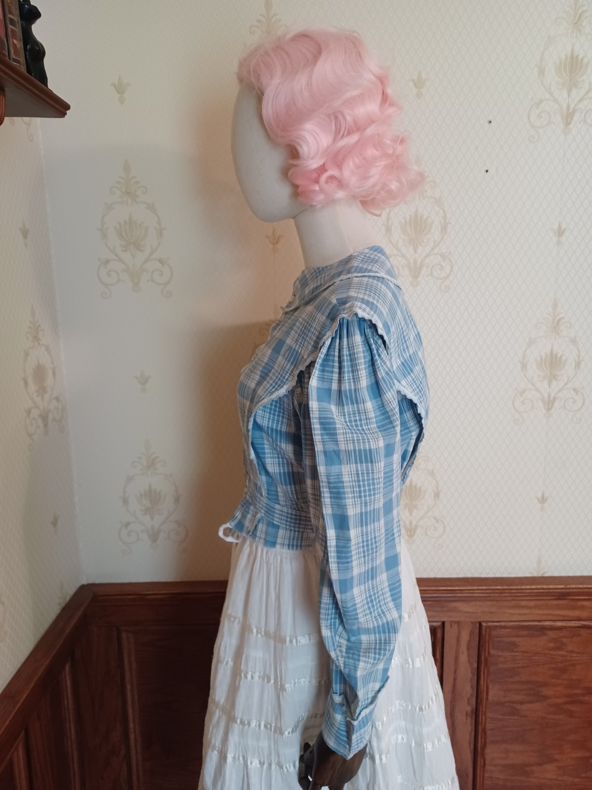 Antique Edwardian 1910s-20s Blue Puff Sleeve Doll Collar Cottagecore Blouse