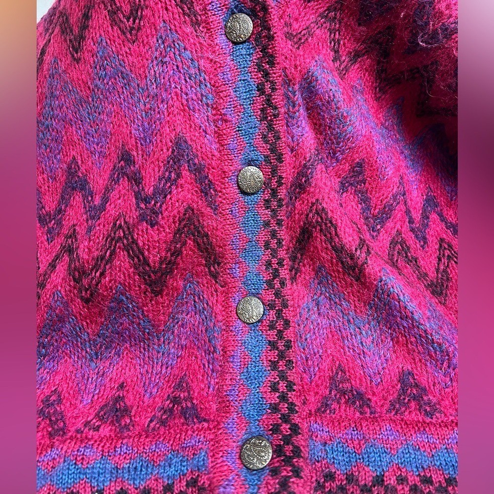 Vintage 80s Wool Blend Buttonup Chevron Stripe Oversized Cardigan Sweater small