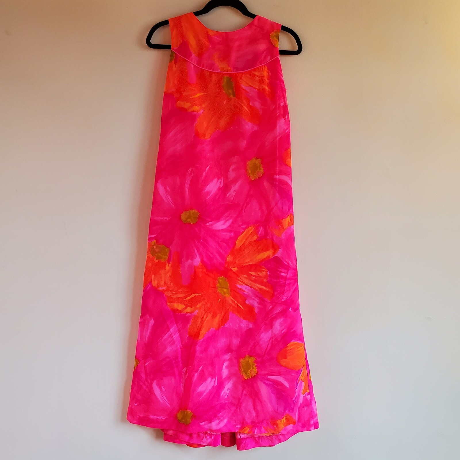 Vintage Hawaiian 60s A-Line Maxi Dress – Vibrant Neon Pink Orange Floral S/M
