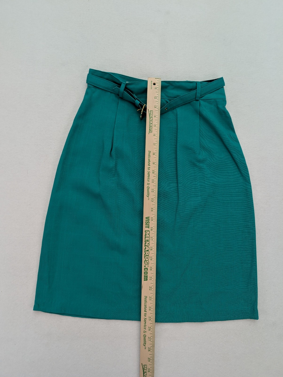 Vintage 80s Women&rsquo;s Skirt Suit Size 16 Green Double-Breasted Belt