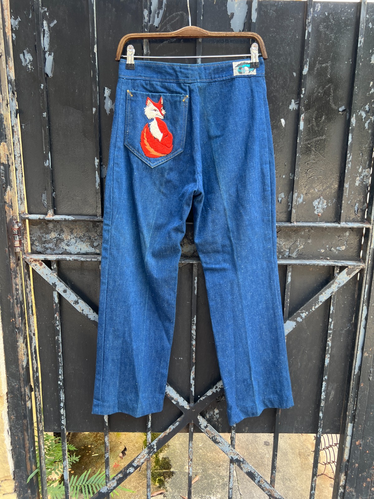 1970&rsquo;s vintage hippie ANTONIO GUISEPPE denim jeans with FOX Size 28×27 FL
