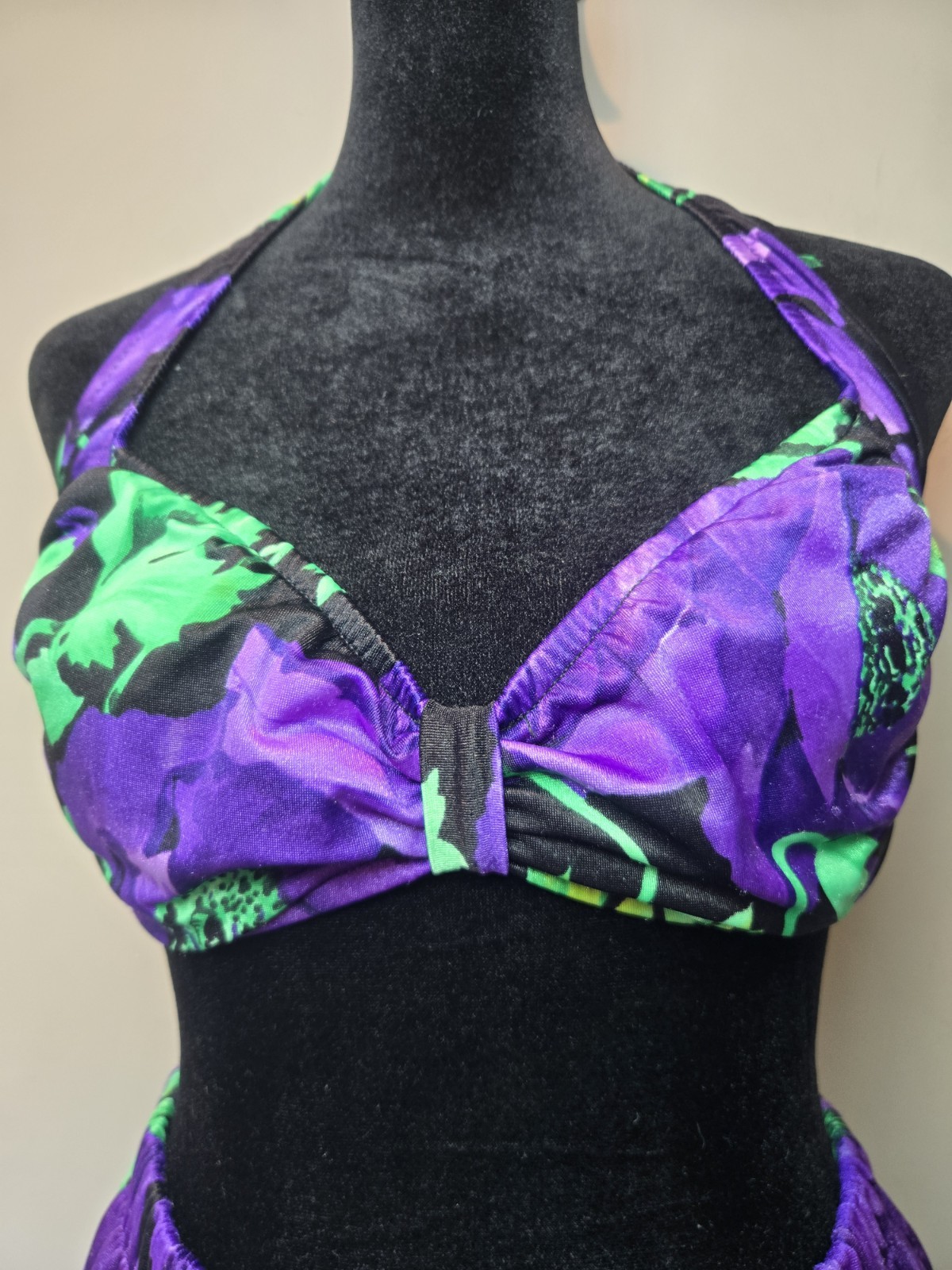 Vintage Sun Streak 2 Piece Bikini Swim Suit Shorts Bold Flower 80s 90s