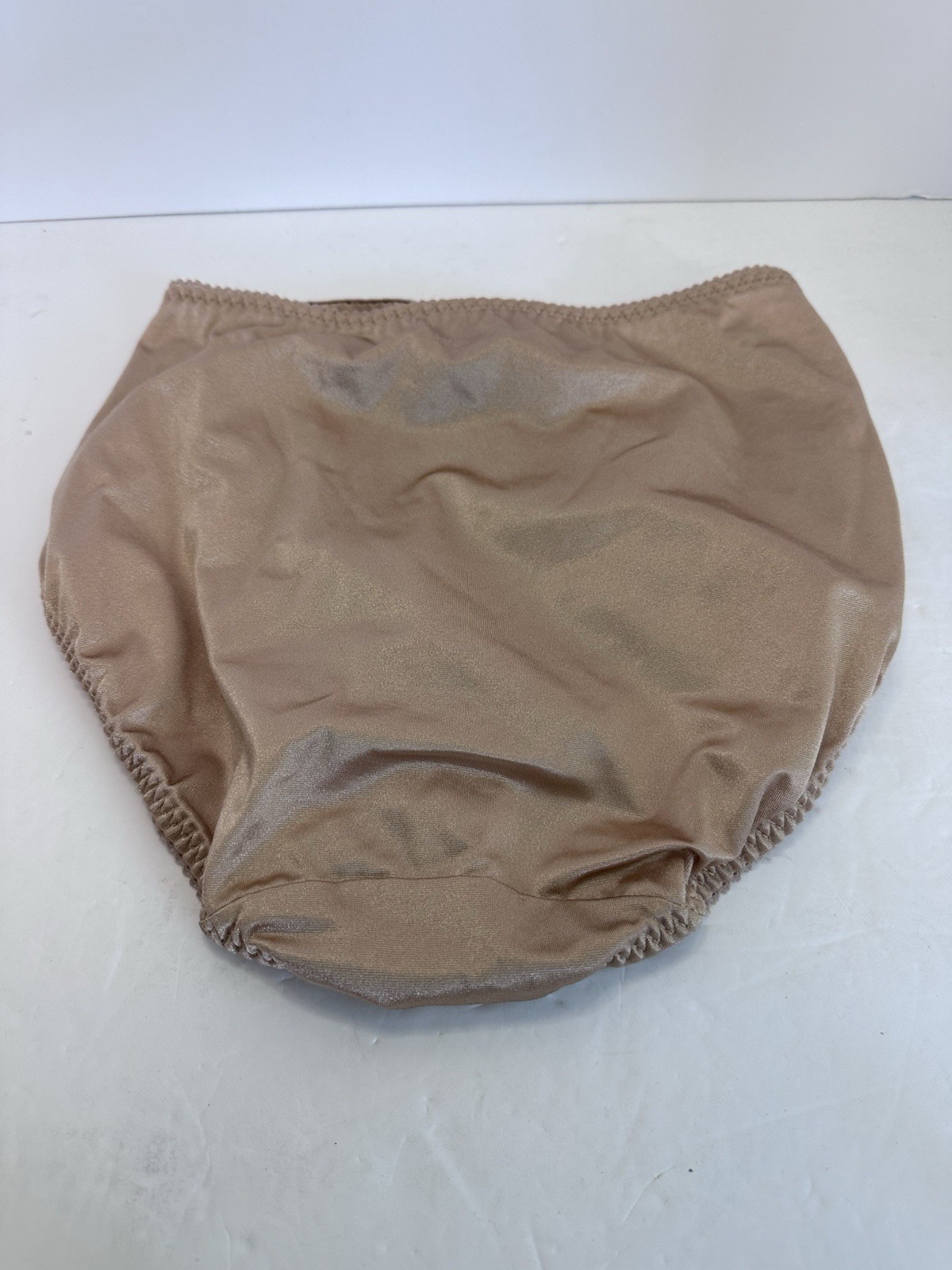 Vanity Fair beige Satin Second Skin Shaping Panties Sz 7 L Brief 48301