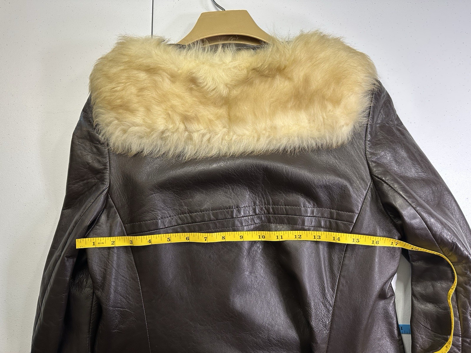 Vintage Brown Leather with Fox Collar Made by Howard’s Leather Coat Size 10