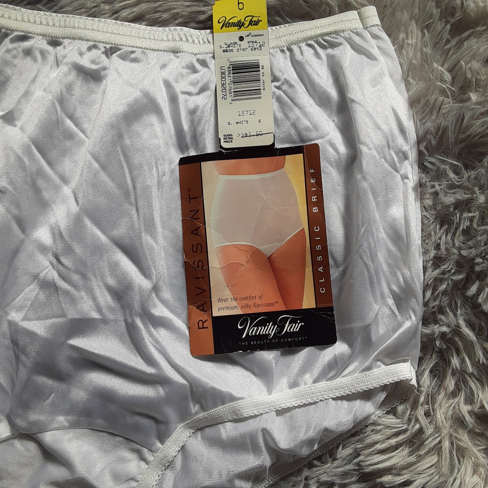 Vanity Fair Shiny Nylon Granny Panties Size 6 White Ravissant NWT Cotton Gusset