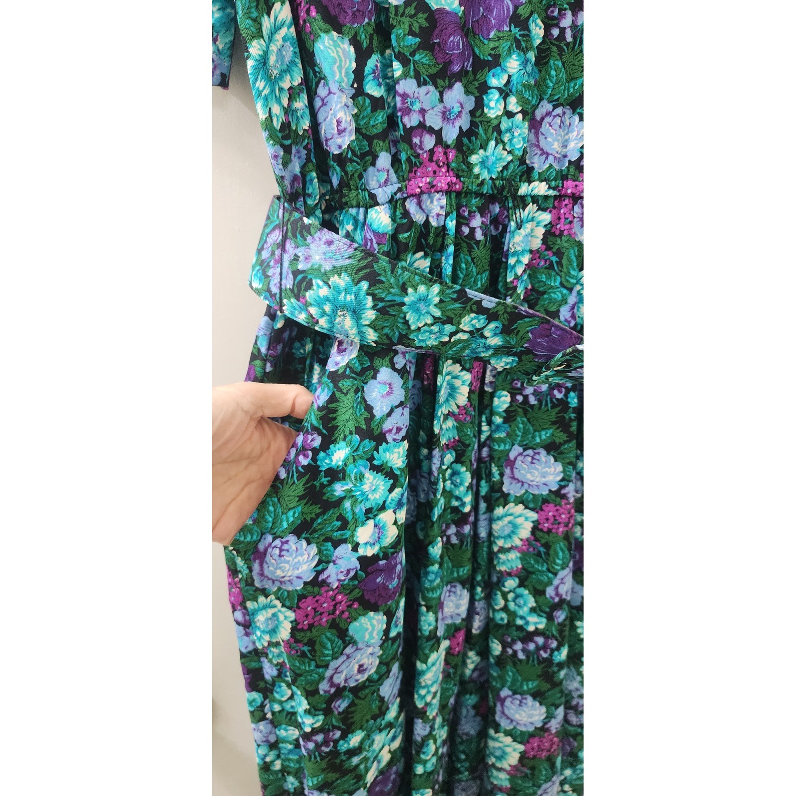 Michelle Stuart Vintage Floral Midi Dress Teal Purple Rayon Belted Size 8 USA