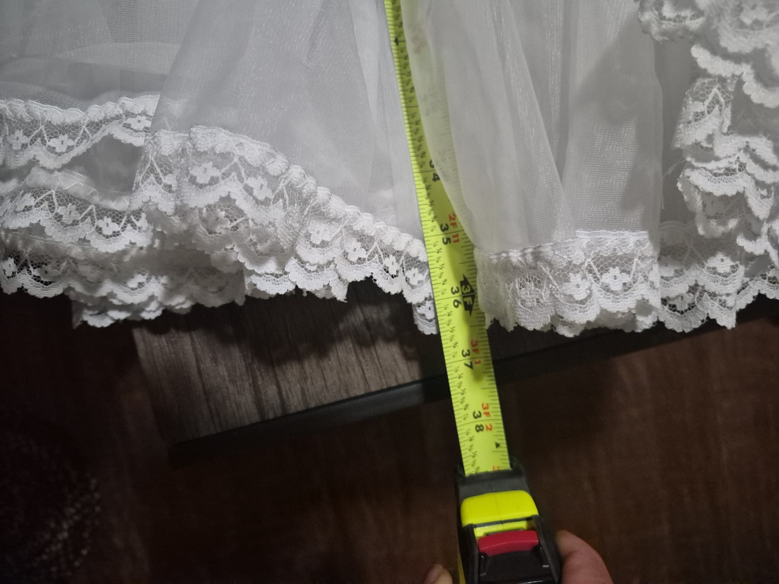 Vintage Authentic Q&rsquo;ute American-Made Petticoat Slip – Tiered Tulle & Lace( S)