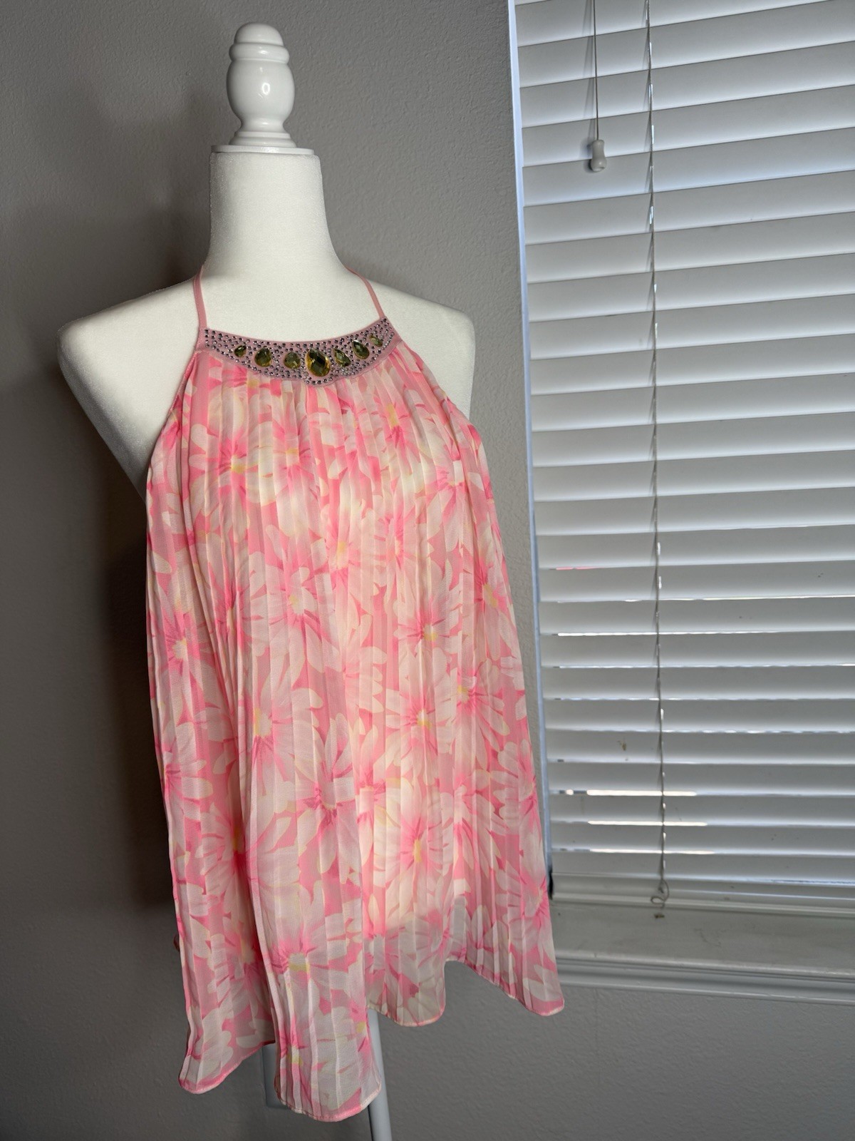 Victoria&rsquo;s Secret Embellished Babydoll Tank 2000s Size Small