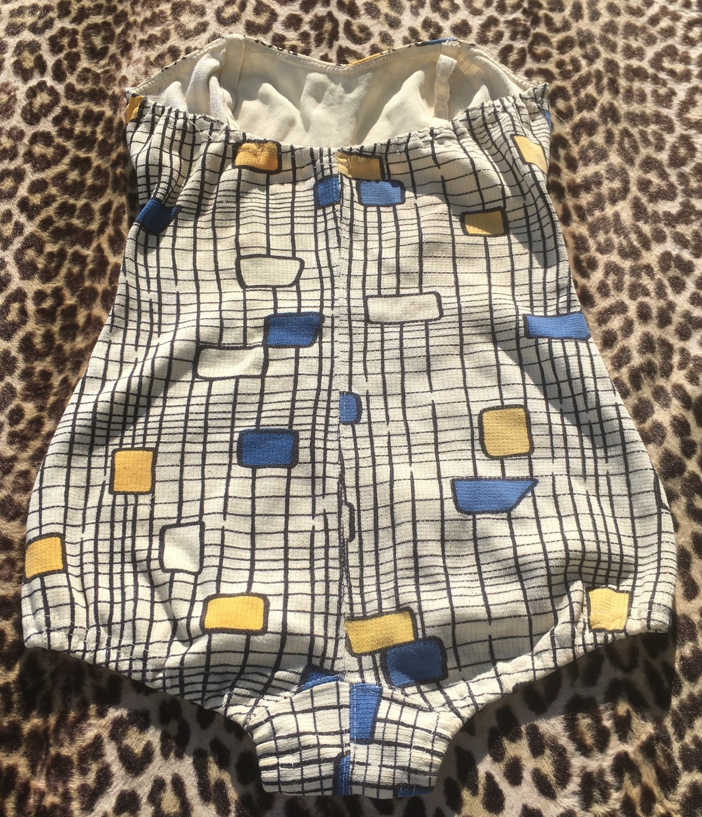 JANTZEN 1950s PIN-UP BOMBSHELL STRAPLESS SWIMSUIT~ MADE IN FRANCE~RARE VINTAGE~S