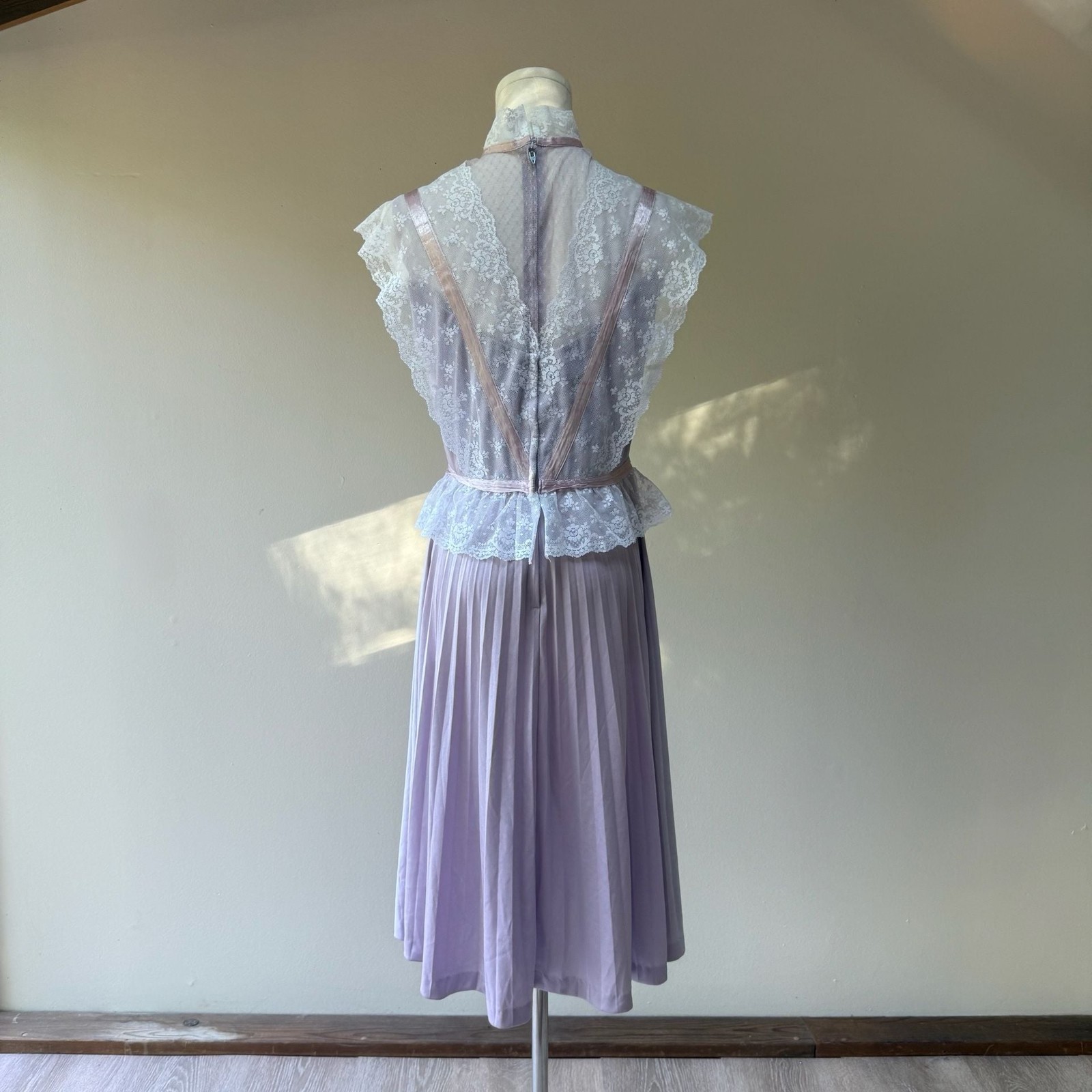 Vintage 1970s Lilac Pleated Lace Maxi Dress with Ribbon Peplum and High Neck