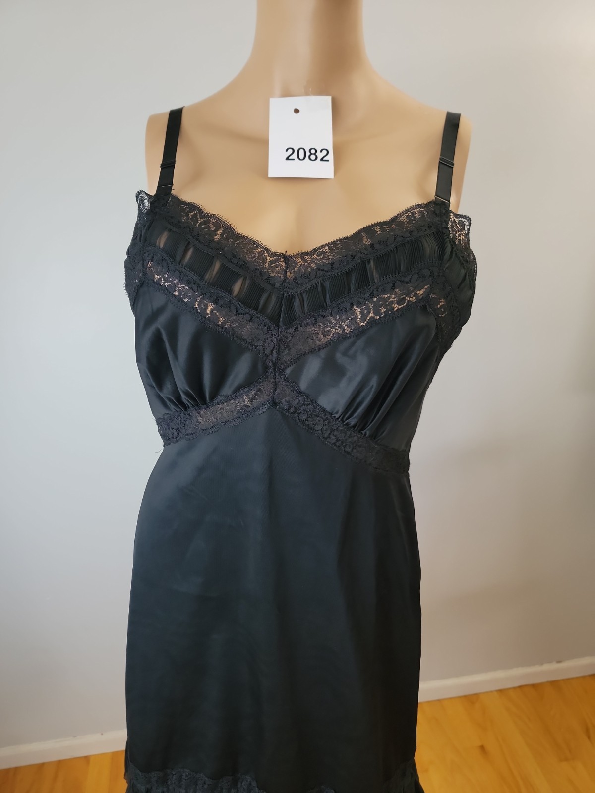 Vintage Charmode All Nylon Black Full Slip Lace/Pleated Detail Size 36