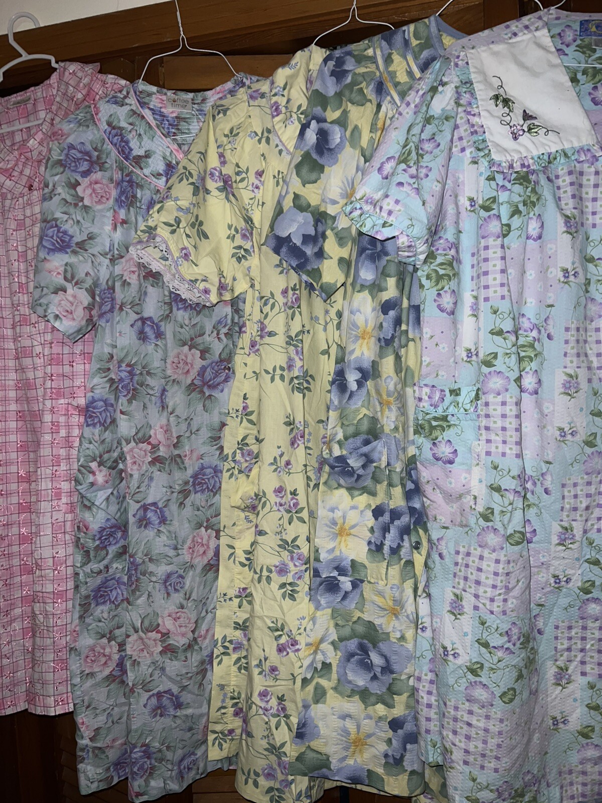 6/Coffee Time Designer Floral Ruffle Trim Muumuu House Dresses Vintage Fits M/L