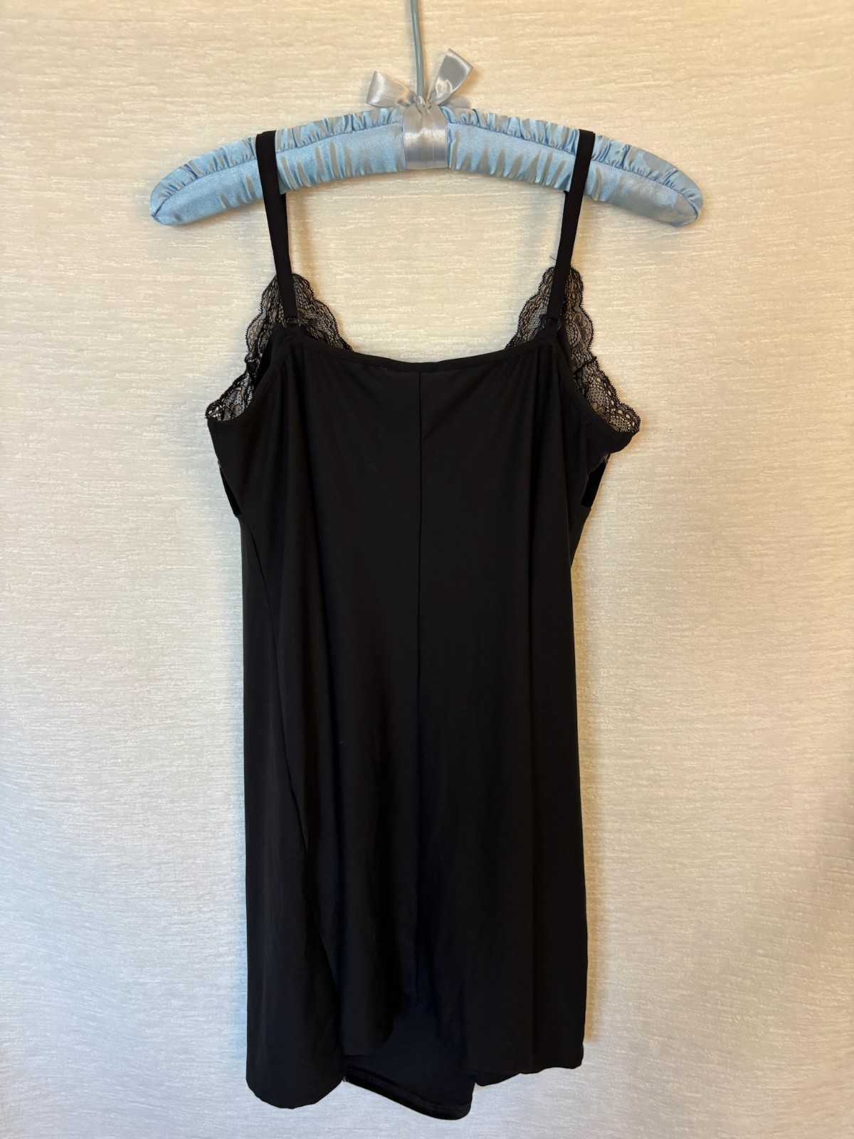 late 2000s / early 2010s in bloom by jonquil black and gold velvet slip dress