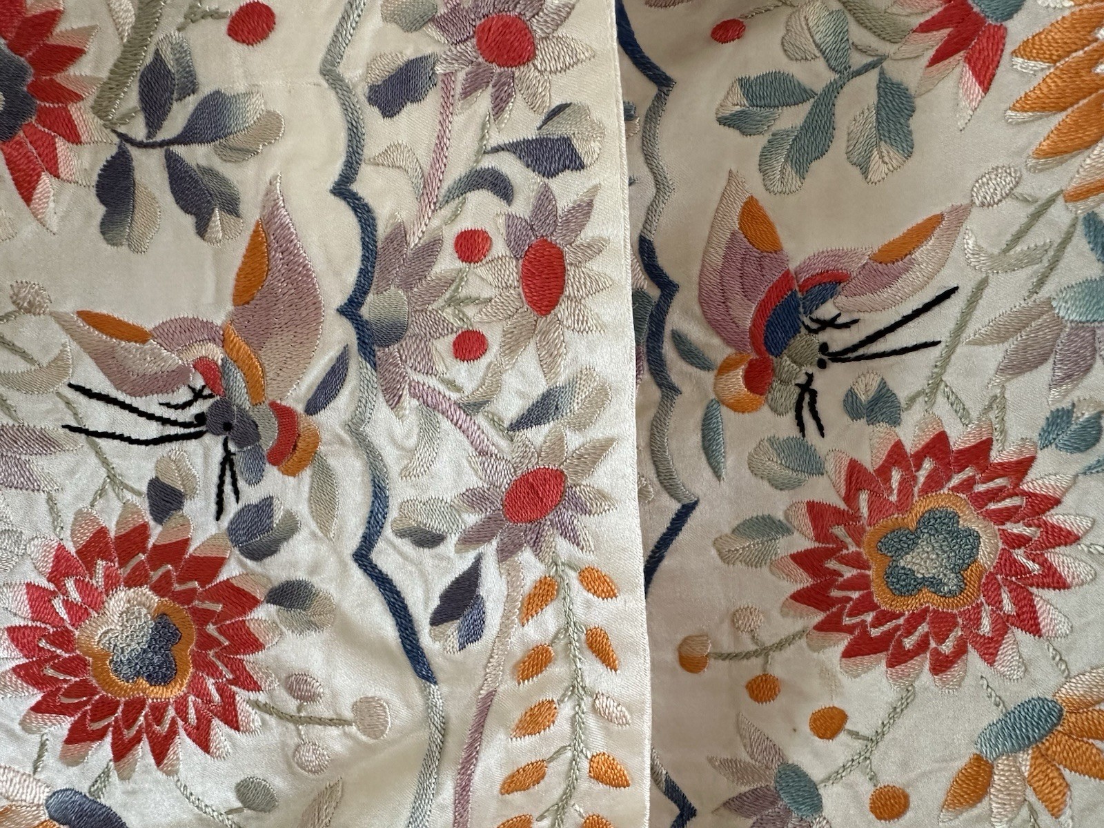 1920s 30s Silk Embroidered Export Piano Shawl Jacket Moth Floral Peking Knot VTG