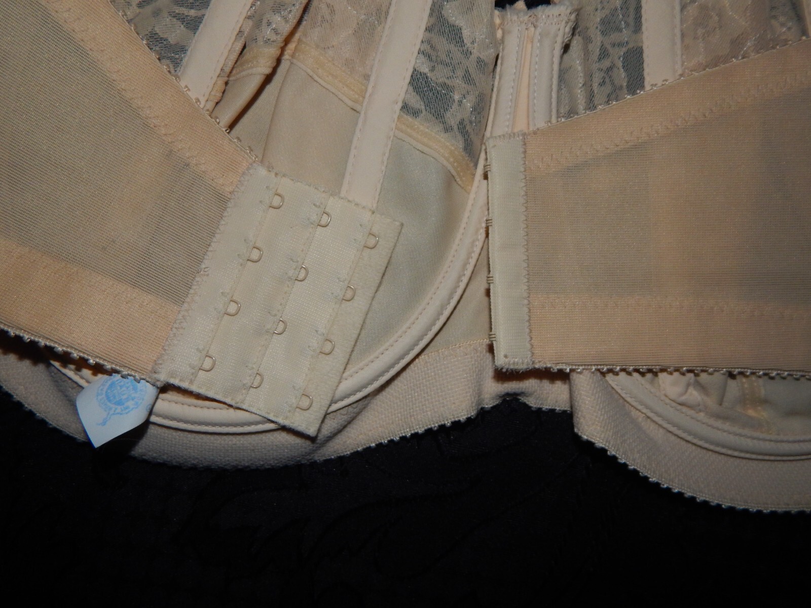 NOS 1970s Goddess Floral Lace Underwire Strapless 44DD Bra-Beige-Style 389-USA