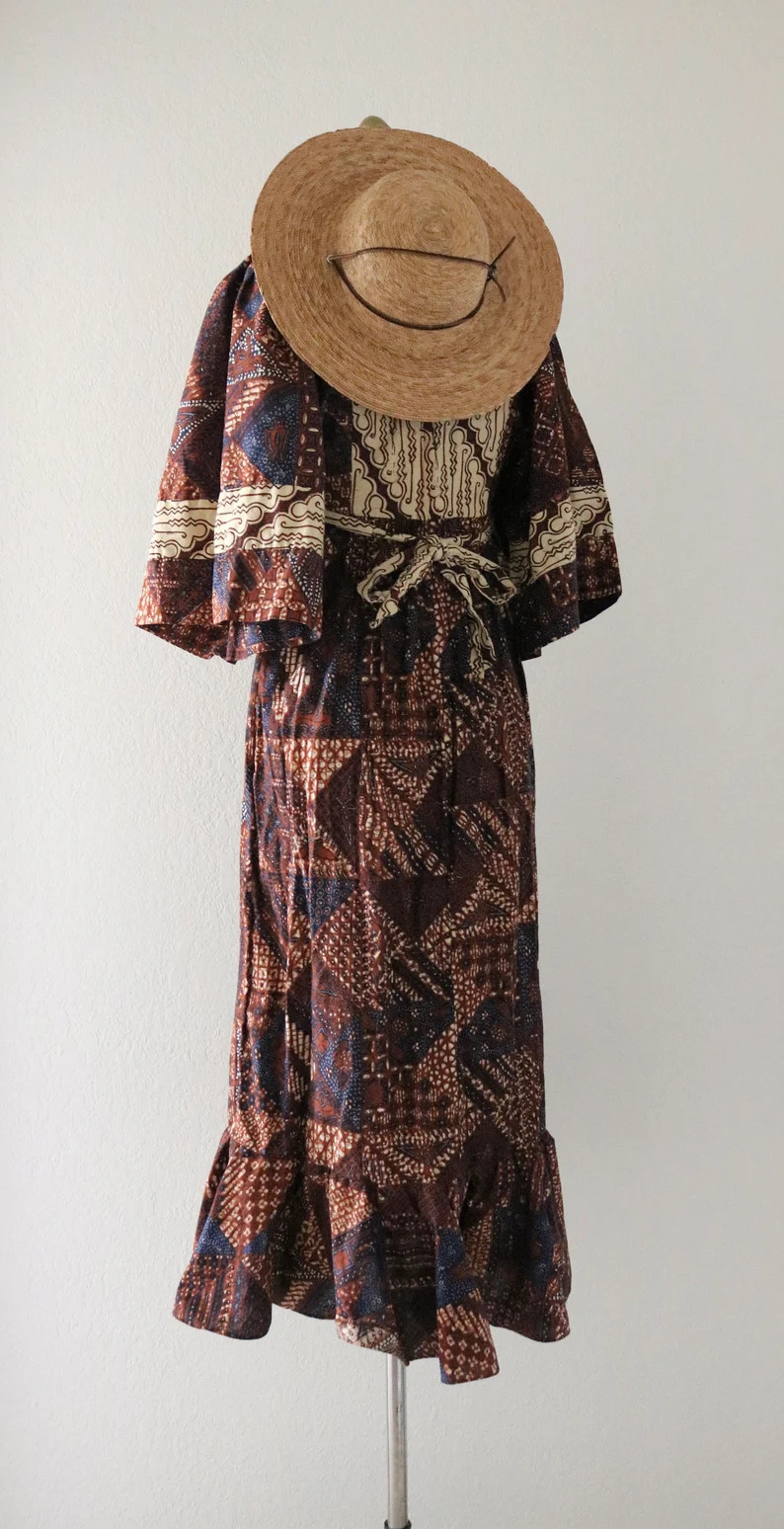 70s Young Innocent by Arpeja Batik Prairie Boho Dress Bell Sleeves – Sz X Small