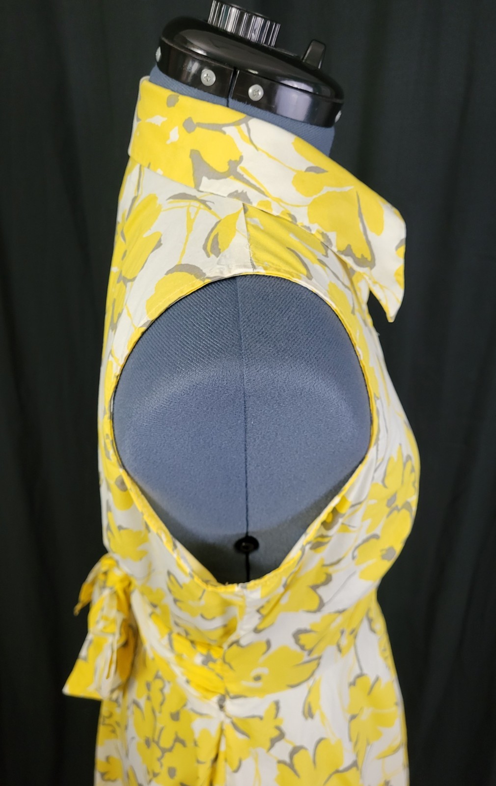 Vintage Karin Stevens White/Yellow/Grey Floral S/L Shirt Dress w Tie Size 10P
