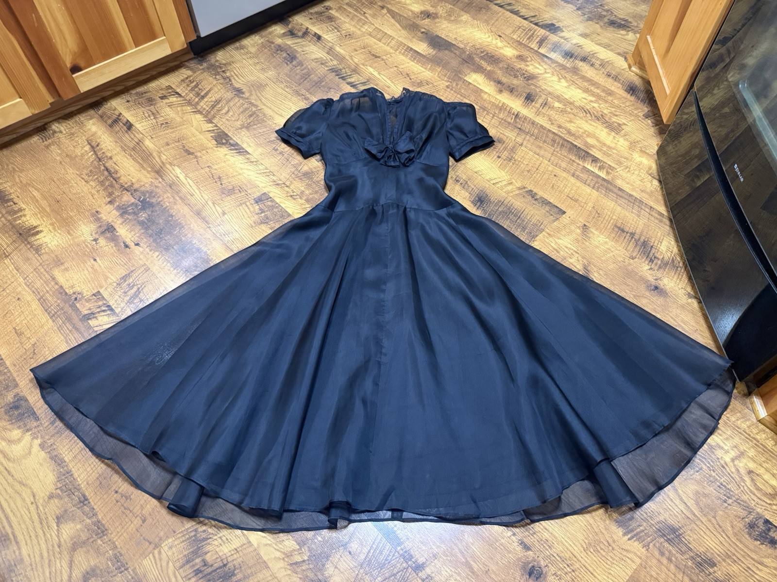 VTG 90s Does 40s 50s The J. Peterman Co 100% Silk Chiffon Midi Dress 10 Pin Up