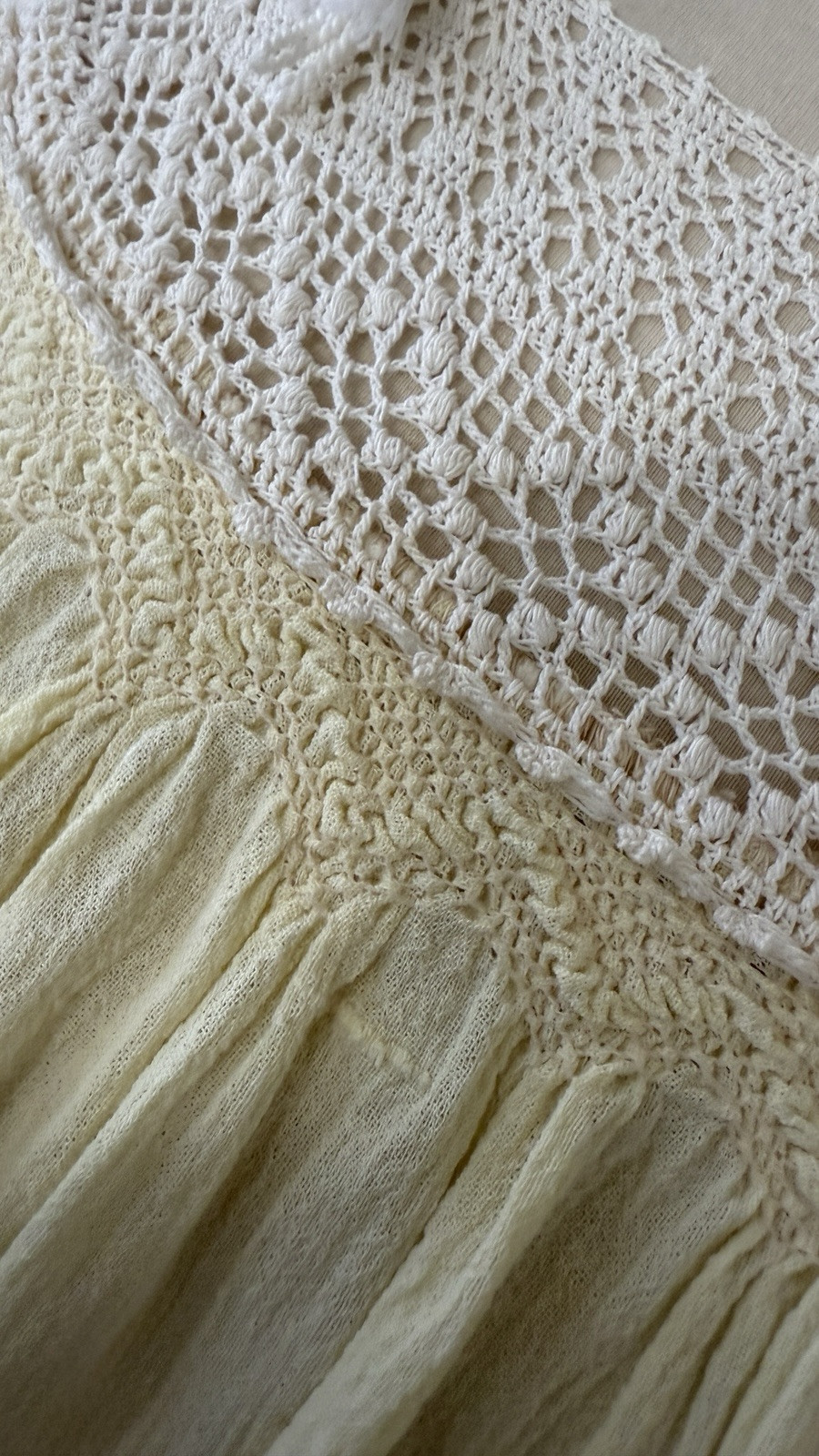 VTG Hand Fillet Crocheted & Smocked Pale Yellow Gauze Peasant Blouse Sz S/M Boho