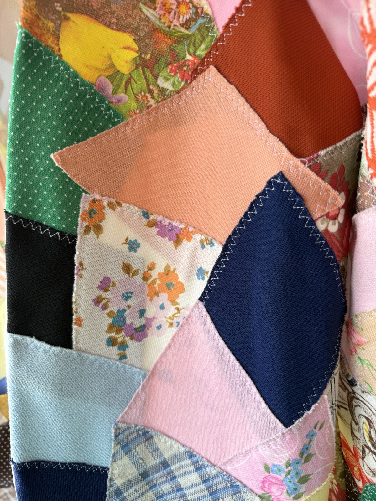 1970s Vintage Crazy Quilt Patchwork Jacket Preppy Lilly Pulitzer Vibe – Med/Lg