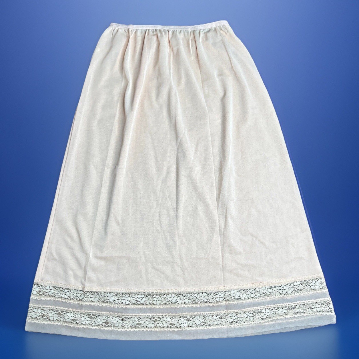 Sears Vintage Women M Blush Peach Nylon Double Lace Knee Length 1/2 Slip