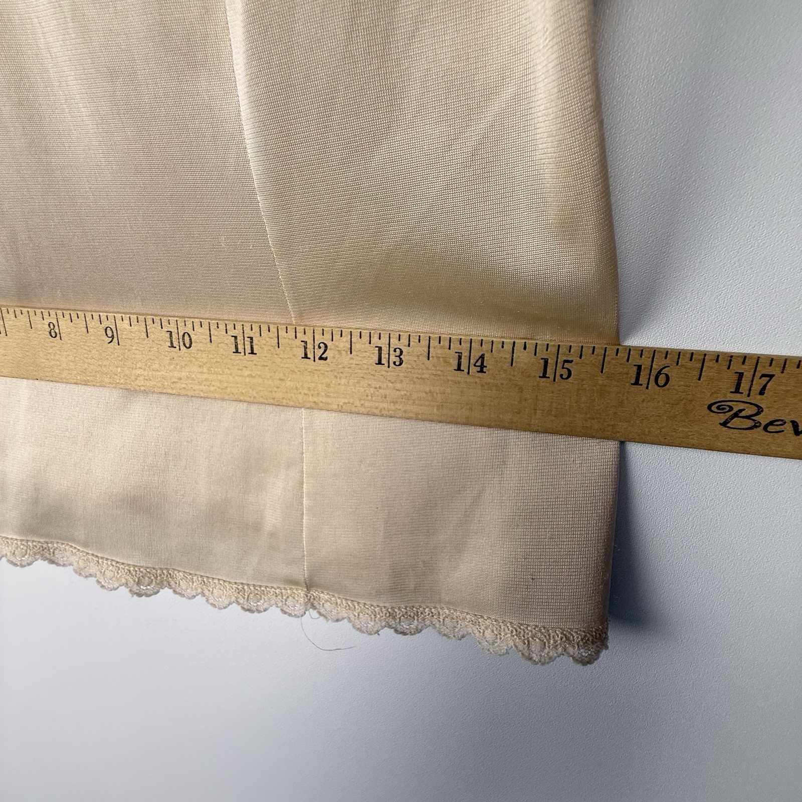 Vintage Camisole JCPenney Slip Tank Top Size 34 Beige Lace Trim Bow USA 70s 80s