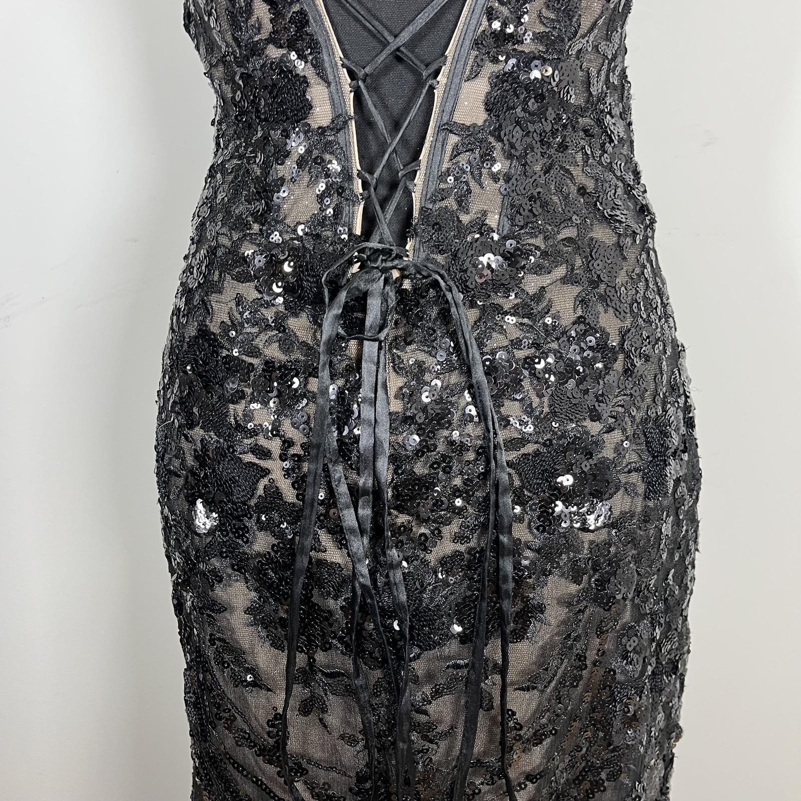 Vintage Dave & Johnny Black Nude Sequence Lace Mermaid Gown Black Size 3 Formal