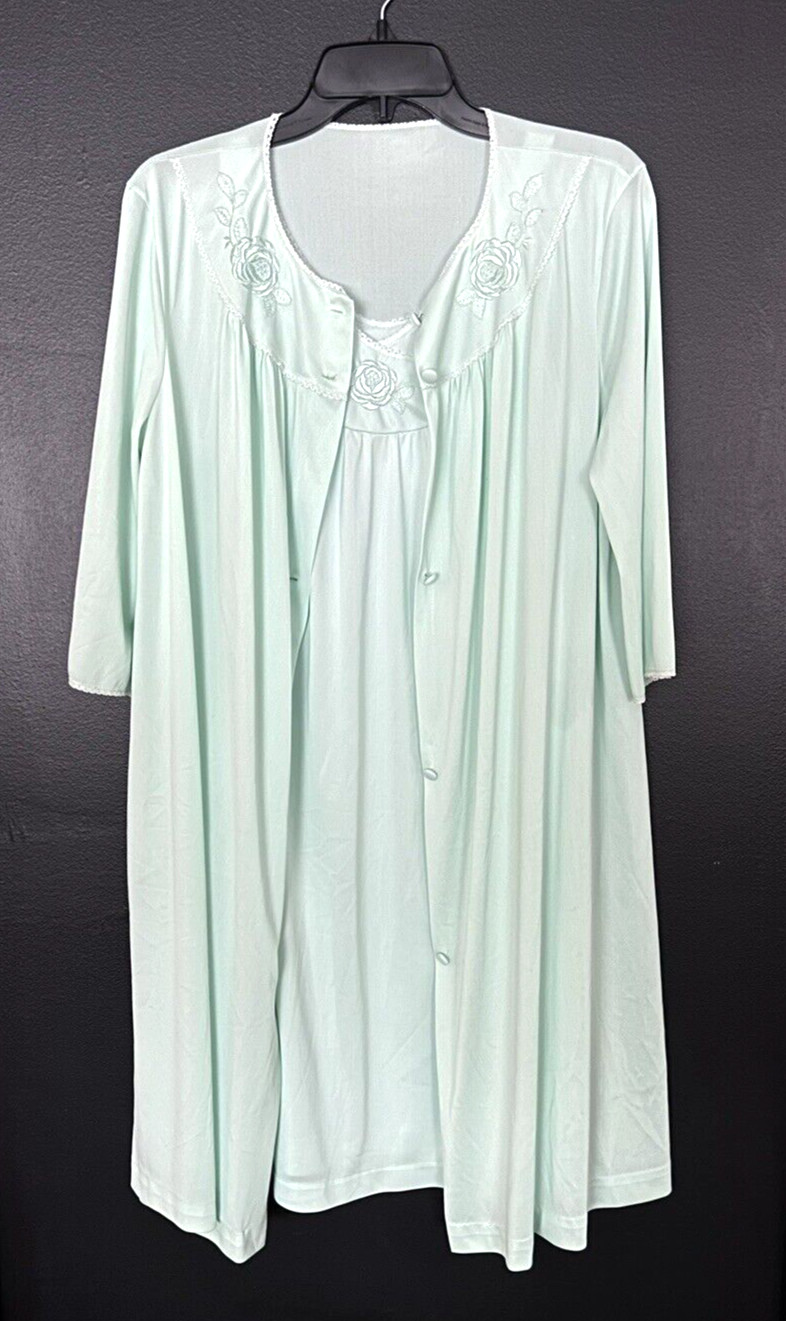 VTG Lorraine Gown & Robe Set Peignoir M Mint Green Nightie Embroidery Romantic