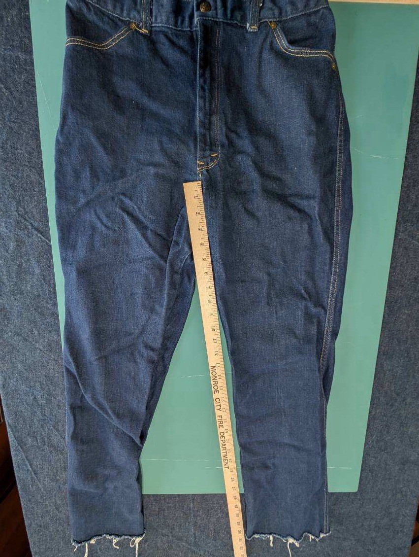Vintage 70s Live Ins Embroidered Straight Leg Denim Jeans USA Made 15/16
