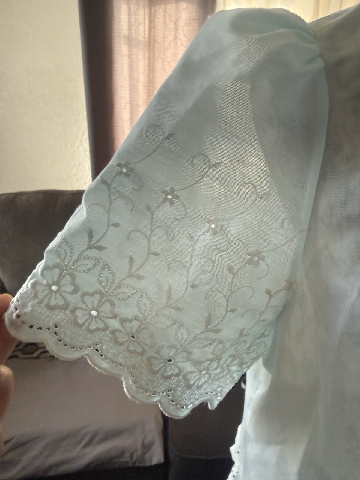 Vintage Donna Richards For Gilligan O’malley Blue Eyelet Trim Shawl Cover Collar