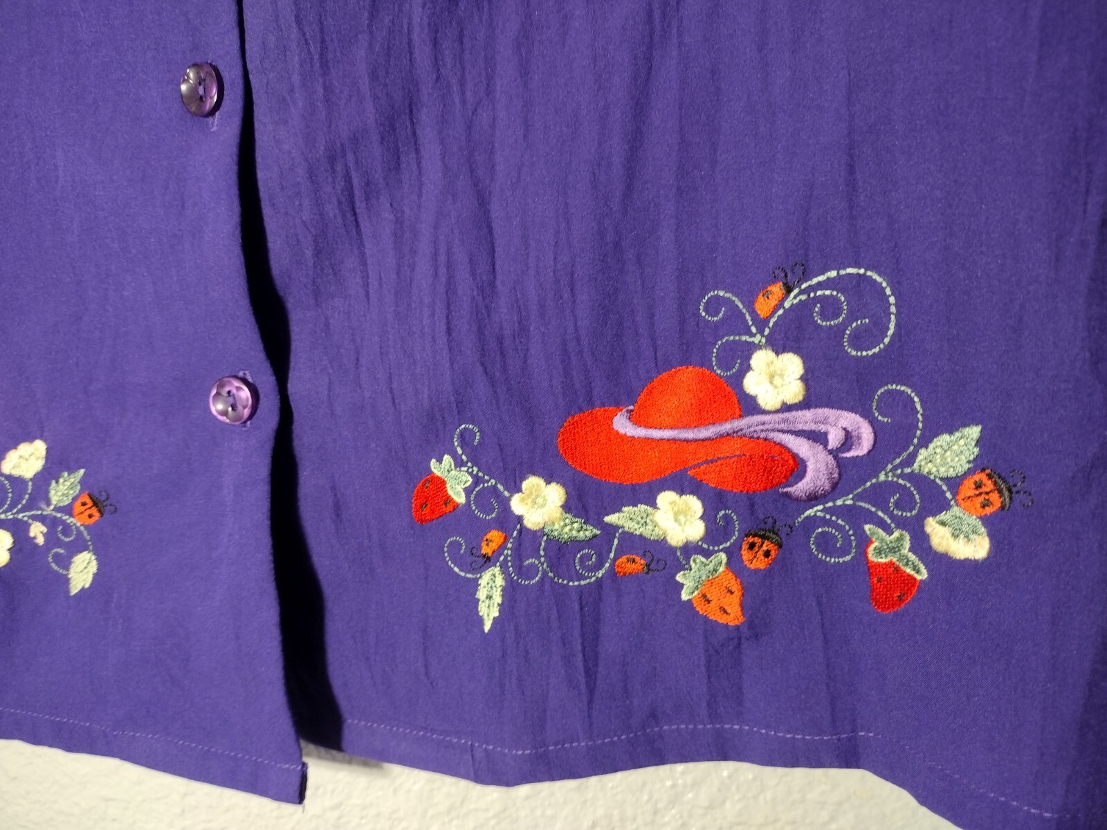 Red Hat Embroidered Button Up ShirtSz S BonWorth Vintage Sample Garment USA Made