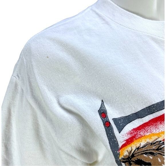 Vintage White 1997 DIAMOND DUST (Glitter) Horses Running Tee Size MD