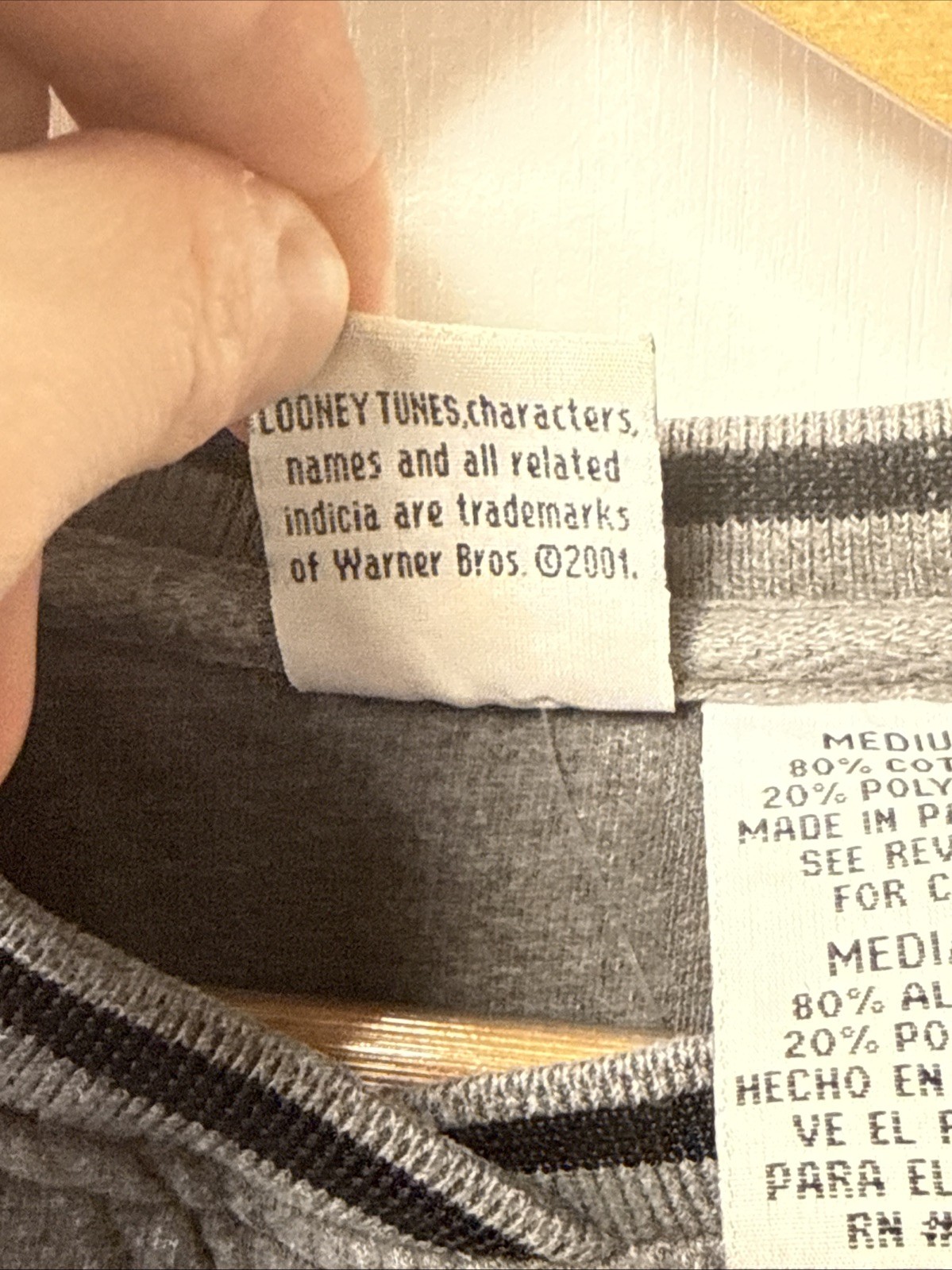 Tweety Bird Looney Tunes Sweatshirt Pullover Vintage 2001 Grey Size Medium