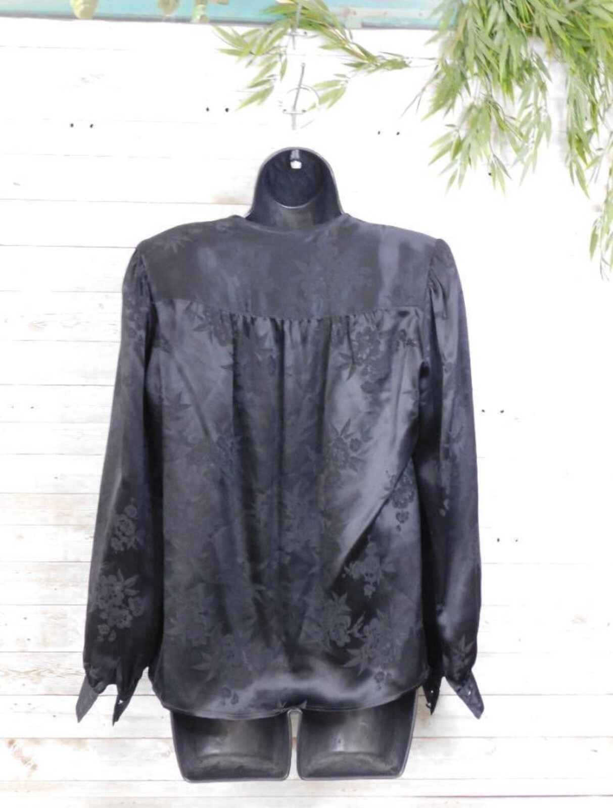 Lloyd Williams Black 100% Silk Blouse