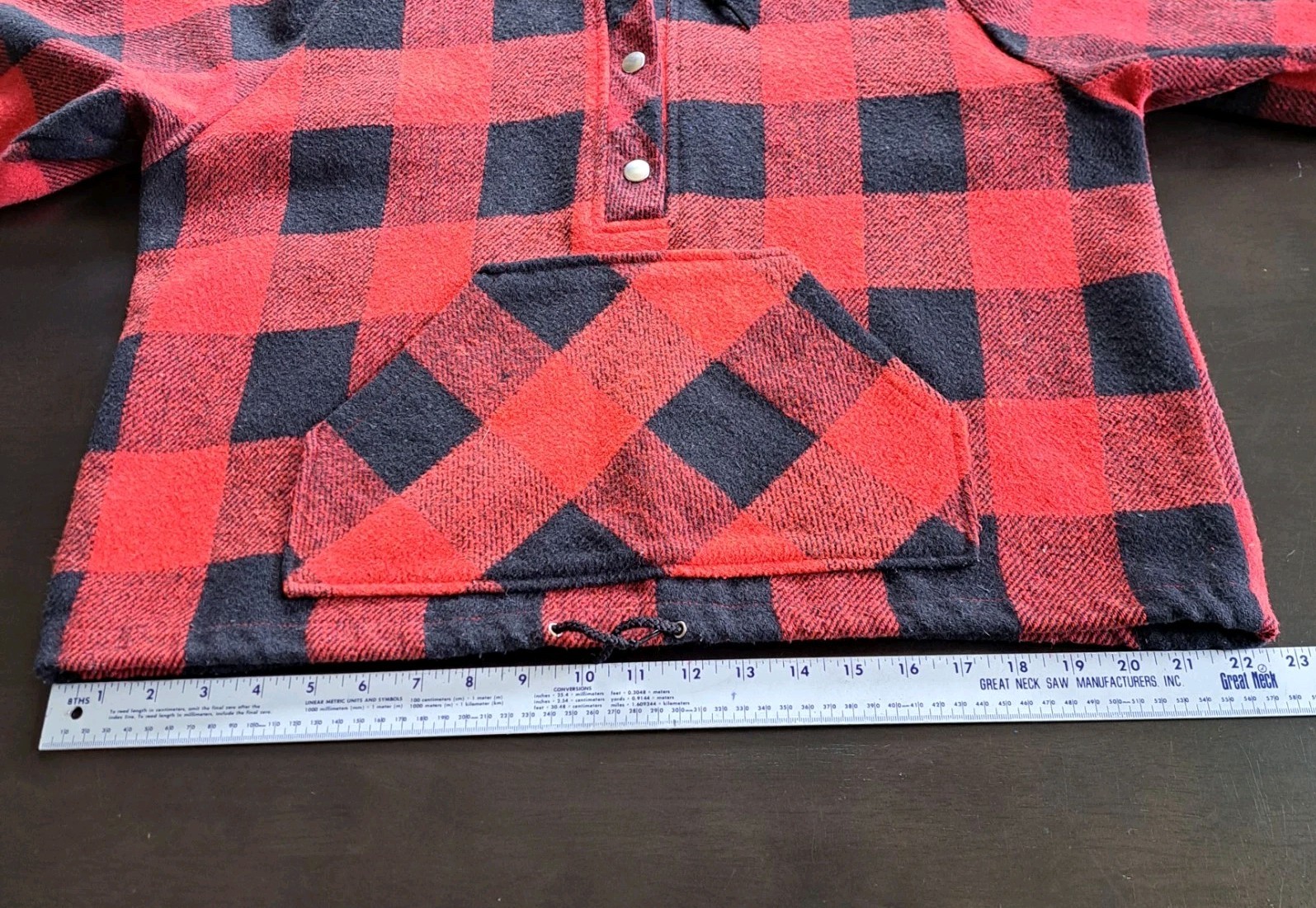 Vgt Montgomery Ward Wool Hoodie Pullover Women’s L Red and Black Buffallo Plaid