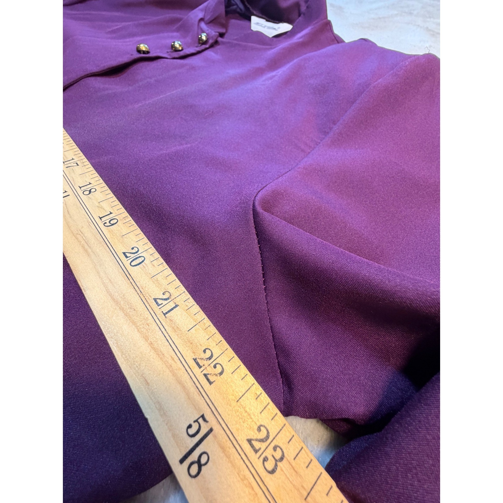 Dark Academia Vintage 80s Purple Button Front Blouse Gold Buttons oversized L