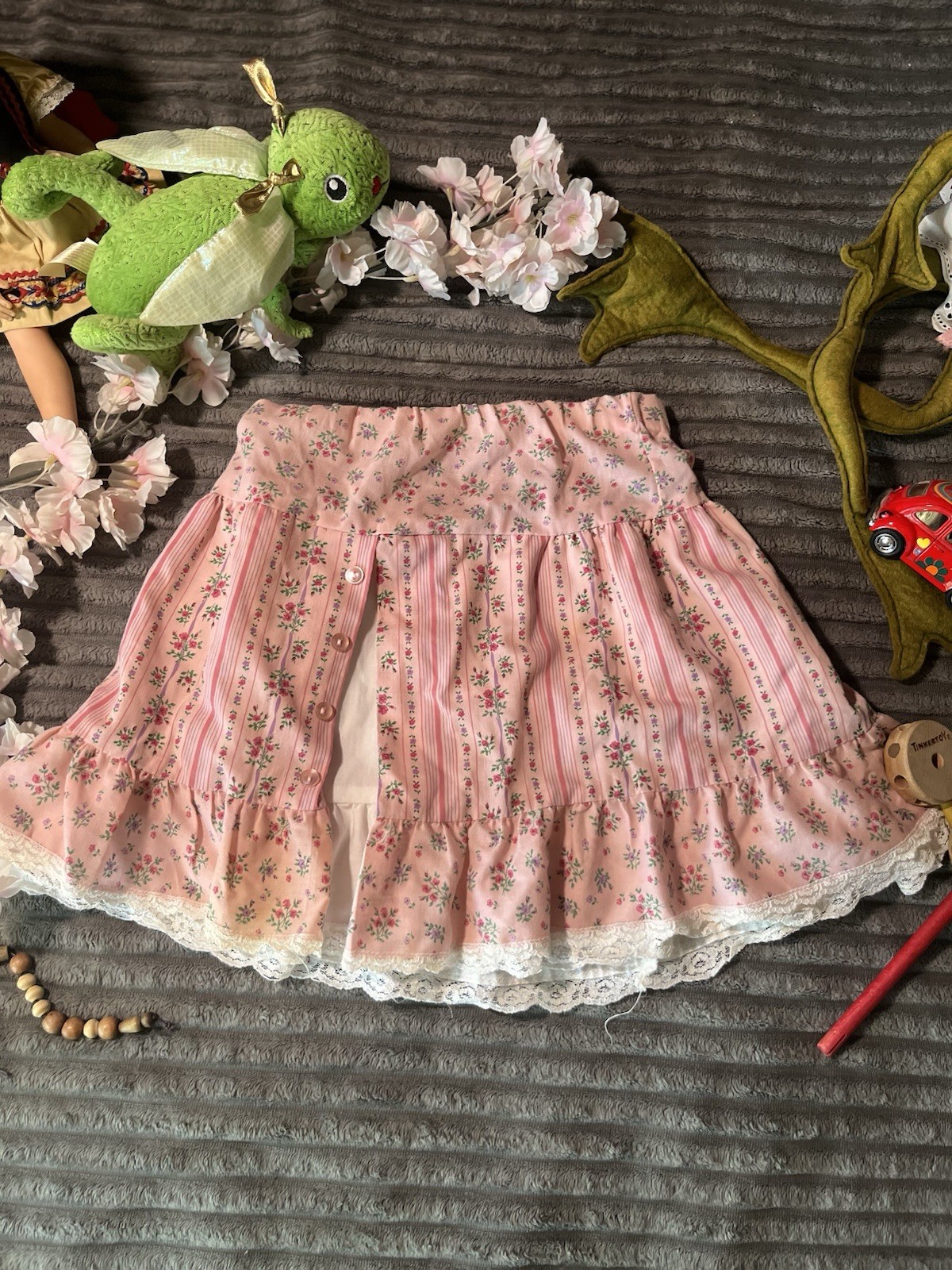 VTG Cottagecore Pink Skirt Sizes 5/6 Praire Floral Lace