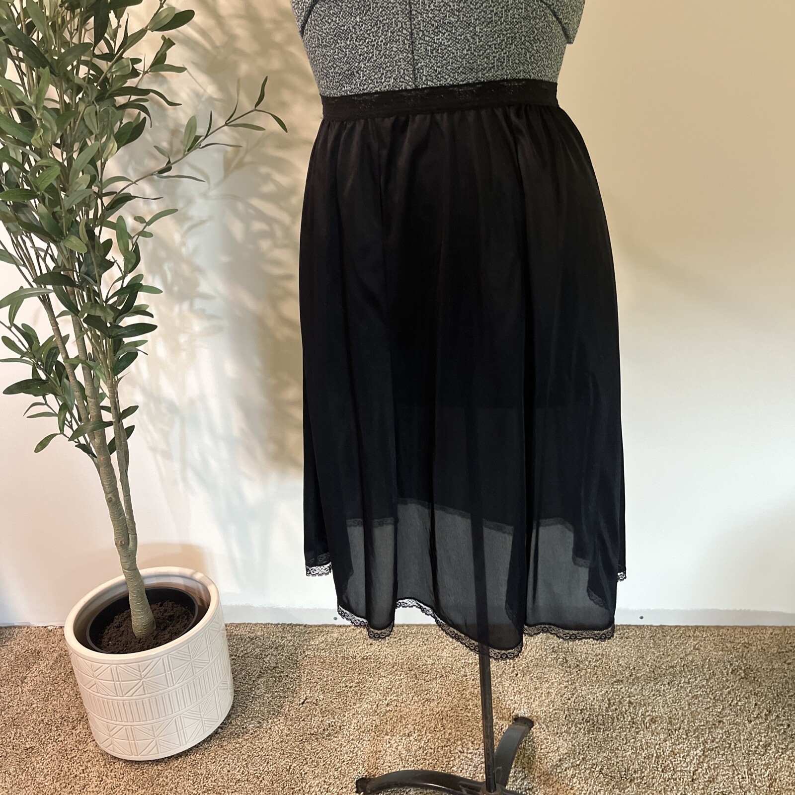 Vintage Powers Model Black Rayon Half Slip w Lace Size Small 23 In Long