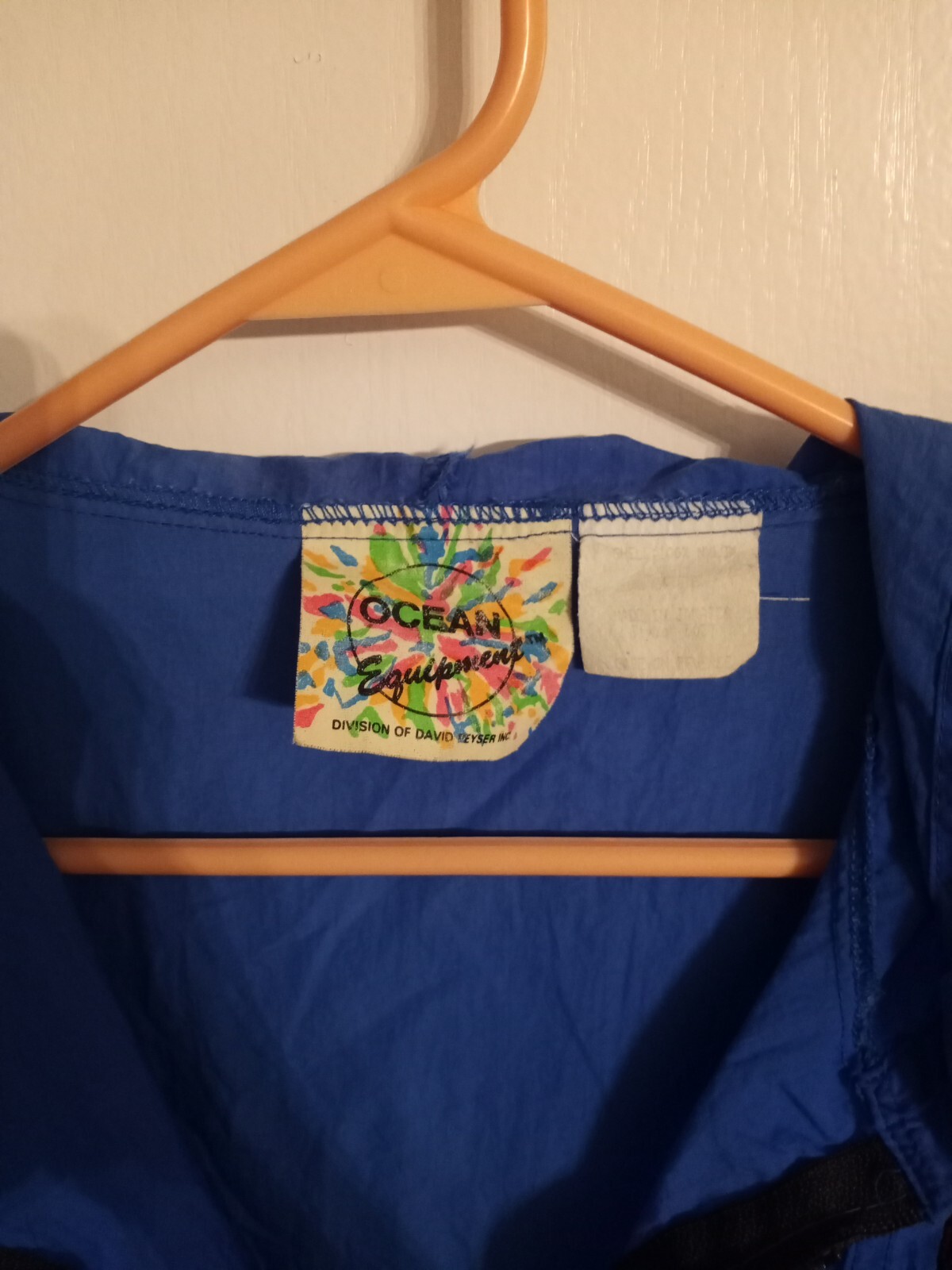 Tanqueray vodka label Ocean Equipment retro Nylon track suit – Jamaica VTG Y2K